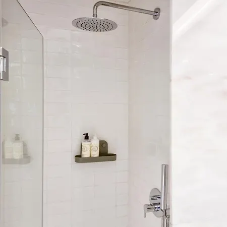 Inspiring Center 1 Bedroom With A View Apartamento Porto