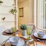 Apartamento Inspiring Center 1 Bedroom With A View