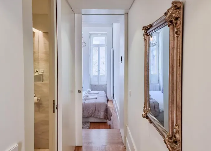 Inspiring Center 1 Bedroom With A View